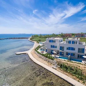 Villa Miri